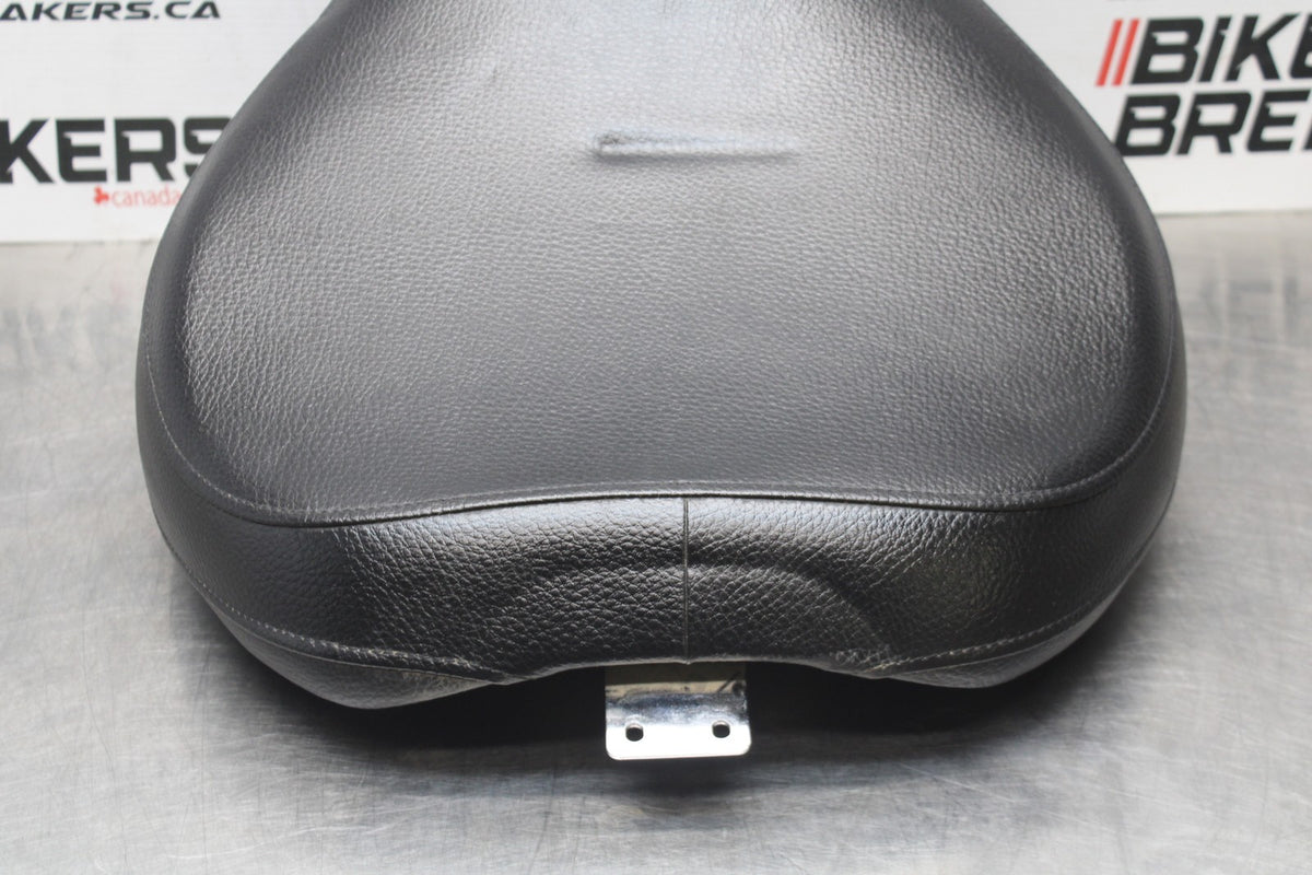 15 SUZUKI BOULEVARD C50 FRONT DRIVERS SEAT BB775