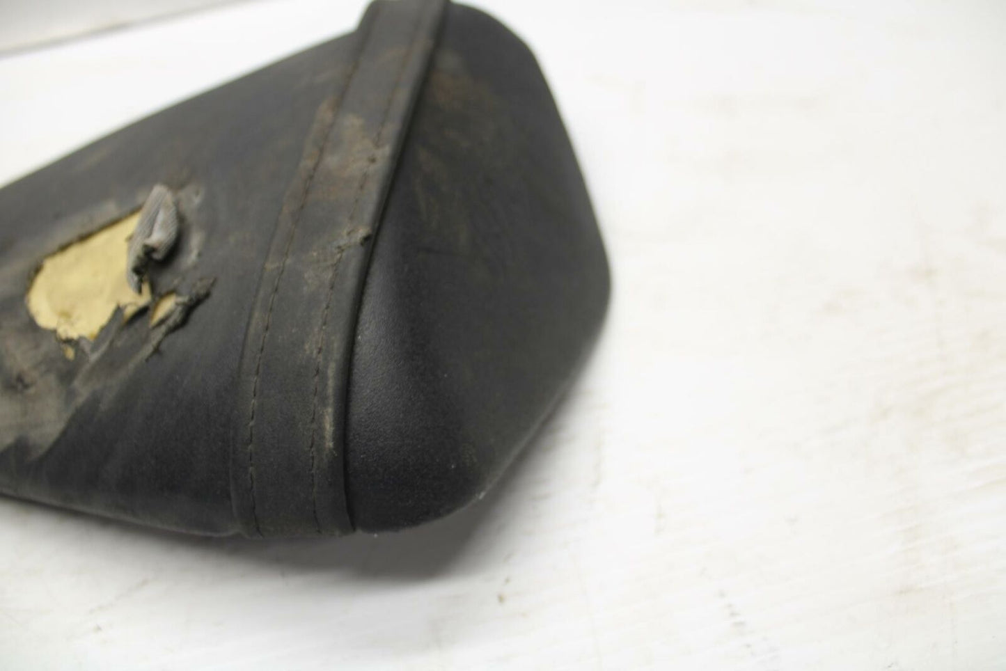 09-12 KAWASAKI NINJA ZX6R REAR BACK PASSENGER SEAT PAD SADDLE PILLION BB272