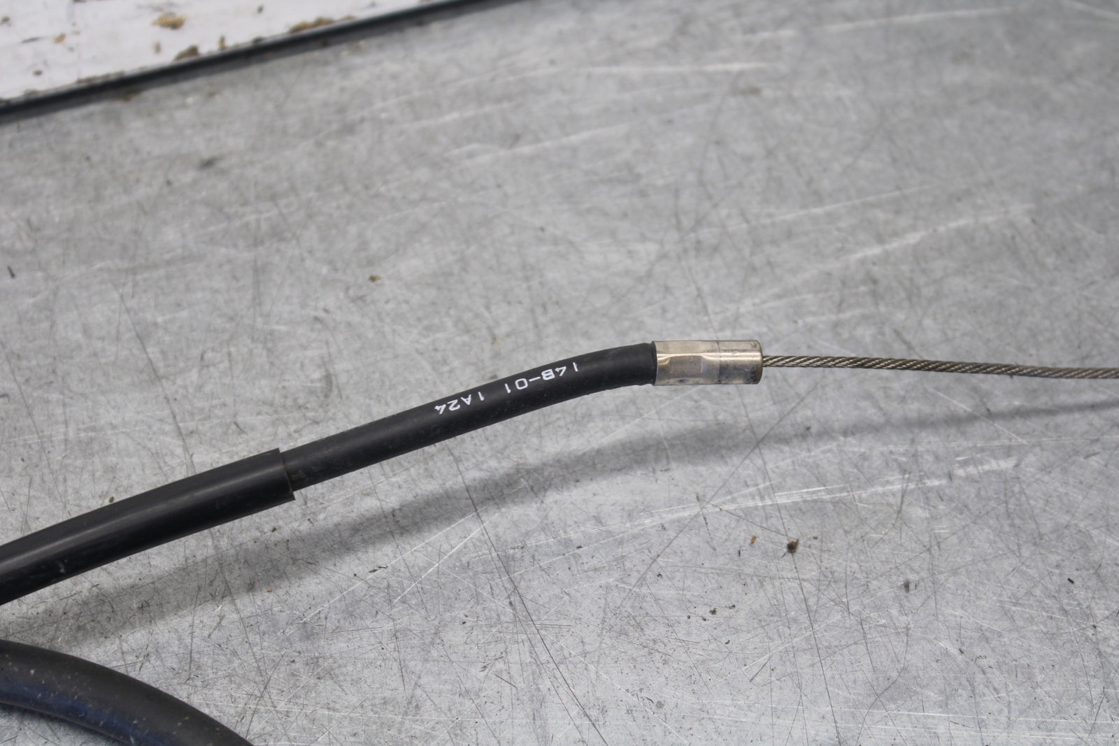 09-14 YAMAHA YZF R1 CLUTCH CABLE LINE BB696