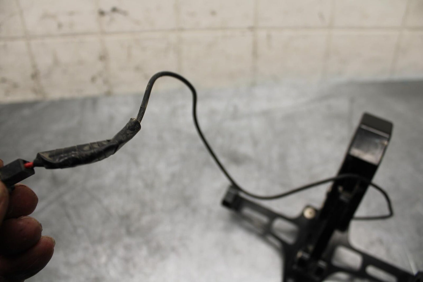 15-17 KAWASAKI EX 650 NINJA ABS FENDER ELIMINATOR LICENSE PLATE BRACKET  BB494