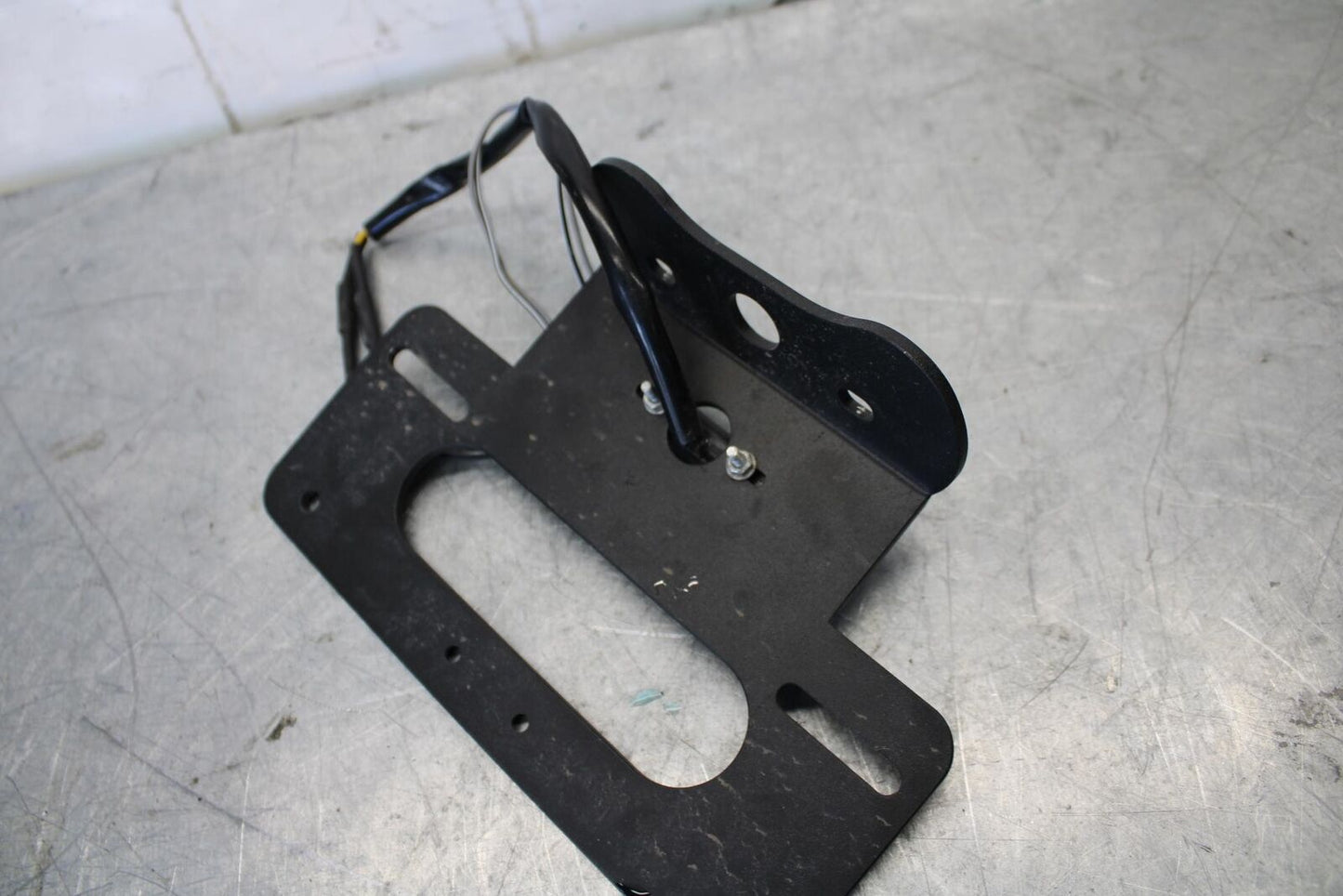 15-21 SUZUKI GSXR600 AFTERMARKET FENDER ELIMINATOR LICENSE PLATE BRACKET  BB437