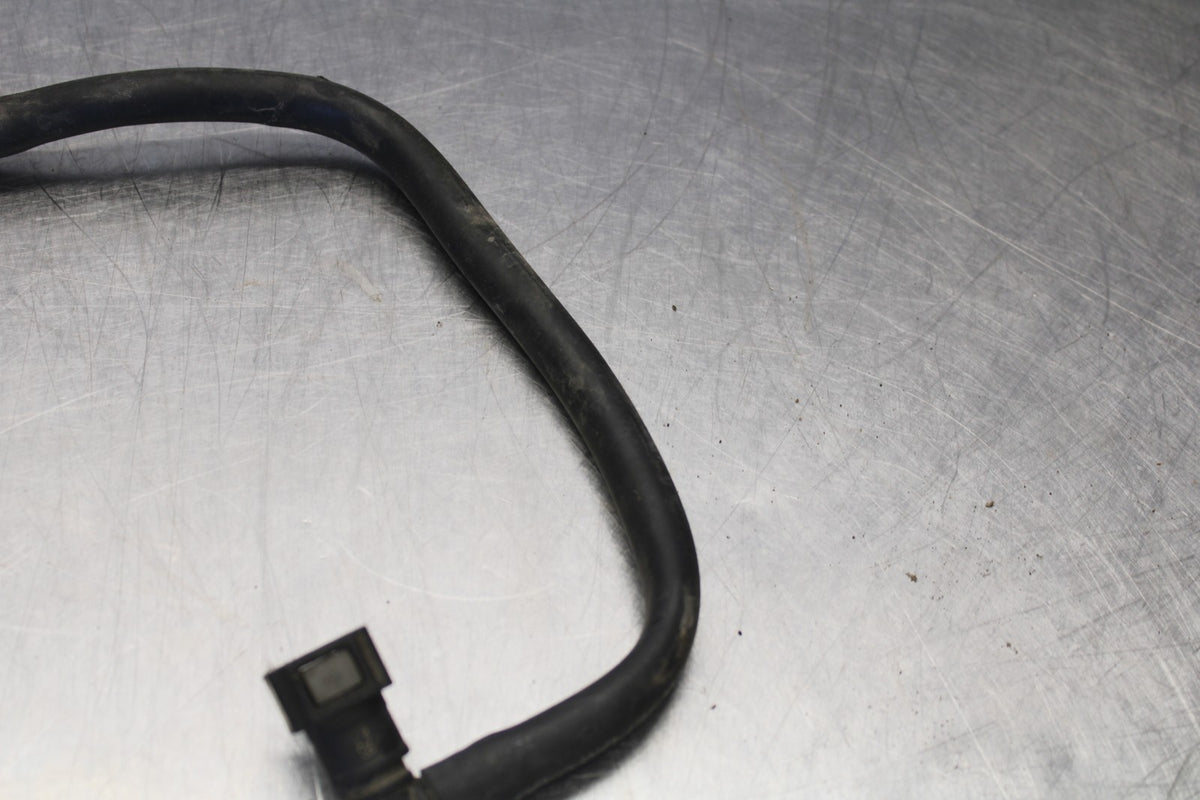 05 YAMAHA YZF R6 FUEL HOSE GAS LINE TUBE PIPE BB894