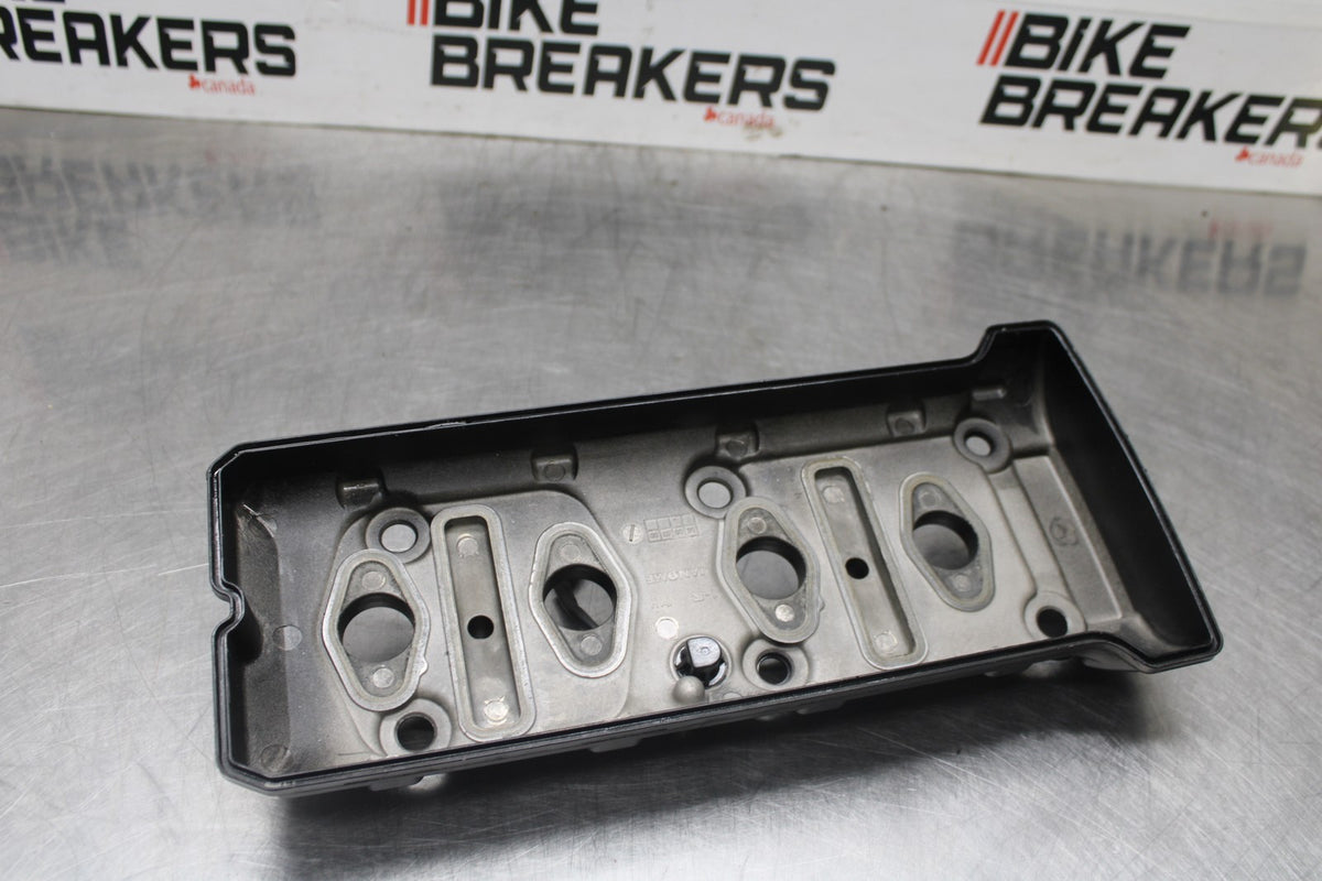 11-24 SUZUKI GSXR750 ENGINE TOP END CYLINDER HEAD COVER BB879