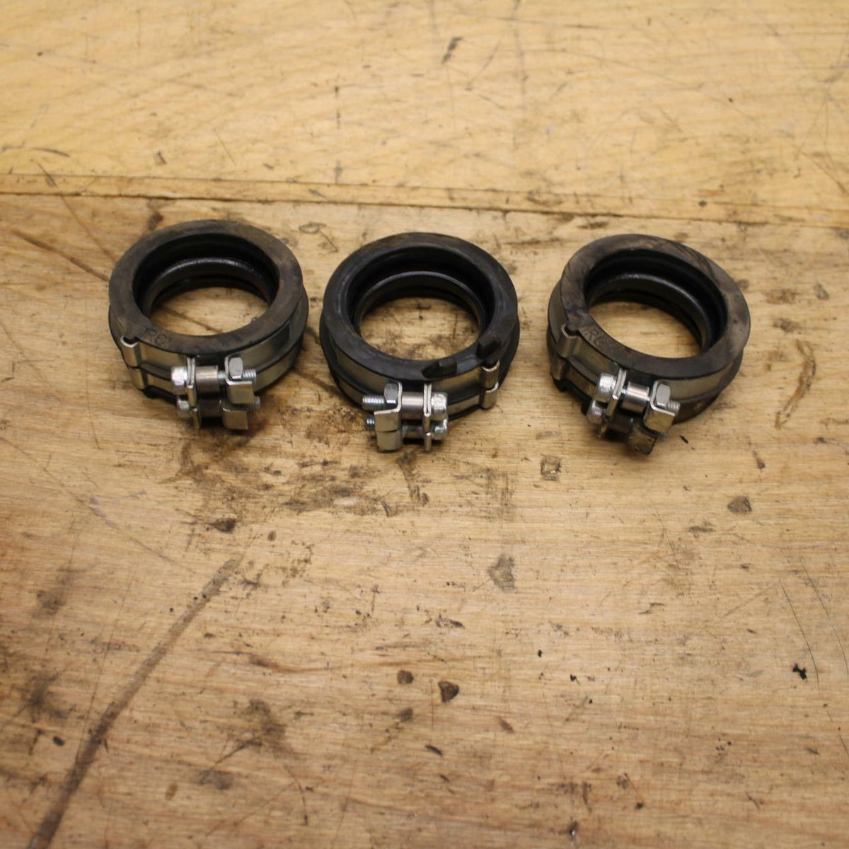 14-17 YAMAHA FZ09 AIRBOX INTAKE BOOTS MANIFOLDS BB321