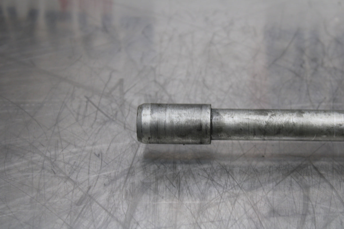 08 MOTO GUZZI BREVA 750 REAR AXLE BACK WHEEL RIM PIVOT BOLT AXEL BB154