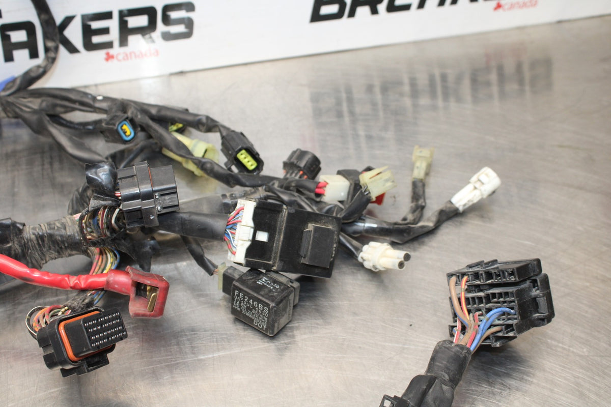 07 YAMAHA YZF R1 MAIN ENGINE WIRING HARNESS MOTOR WIRE LOOM BB826