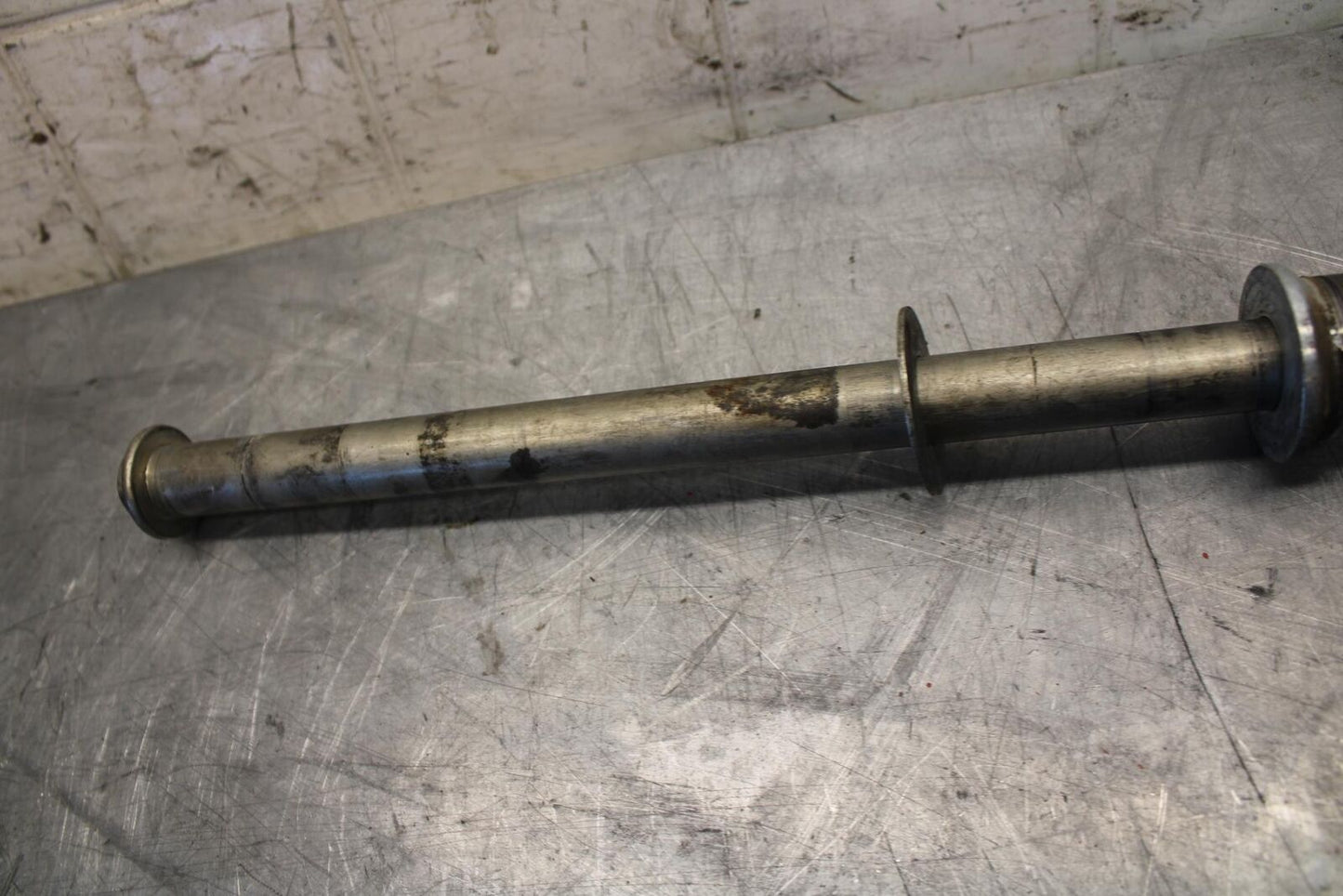 2017 Suzuki SV650X SV650AL7 ABS REAR AXLE BACK WHEEL RIM PIVOT BOLT AXEL BB512