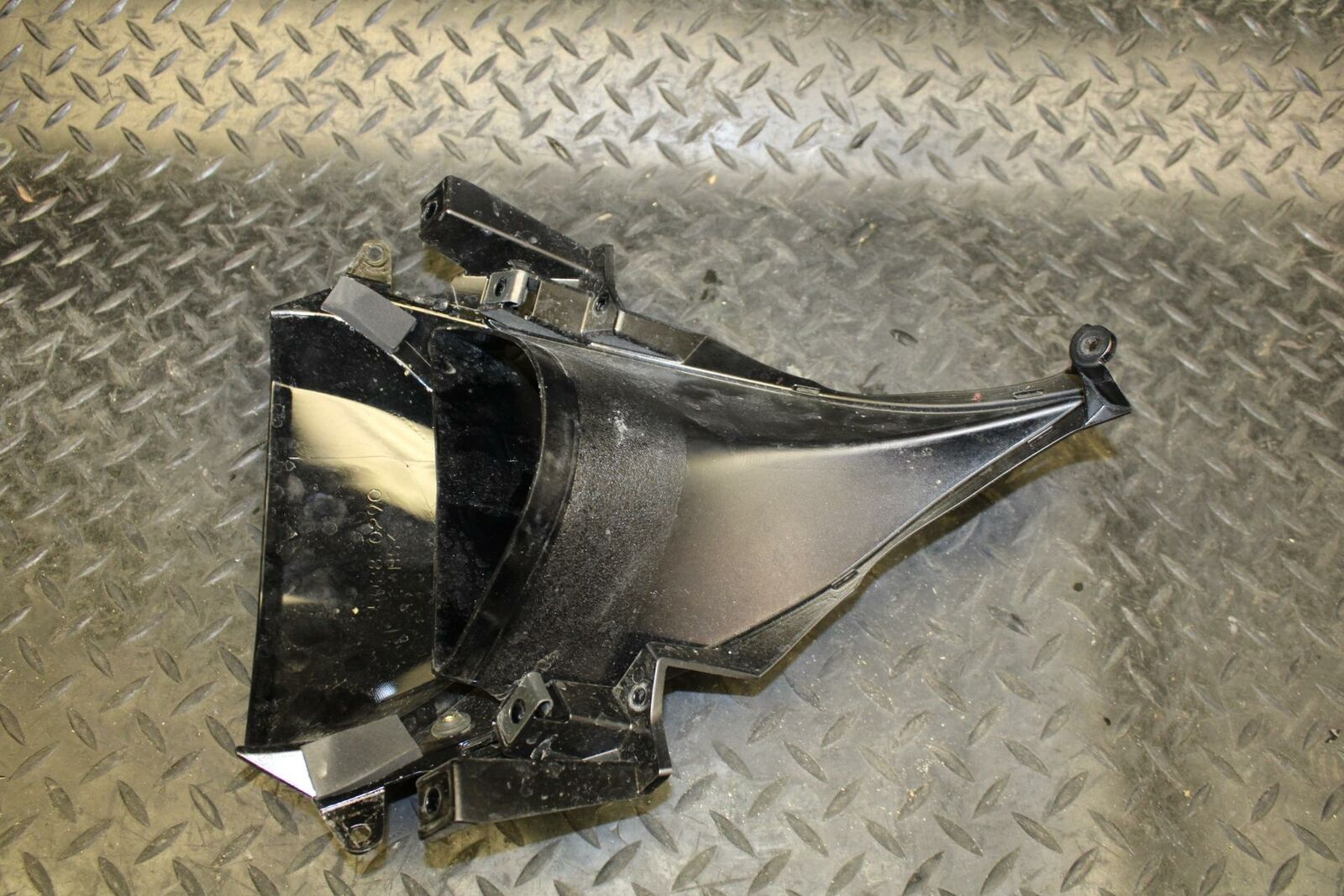 09-12 KAWASAKI NINJA ZX6R ZX600R FRONT CENTER COWL FAIRING 55028-0290-H8 BB189