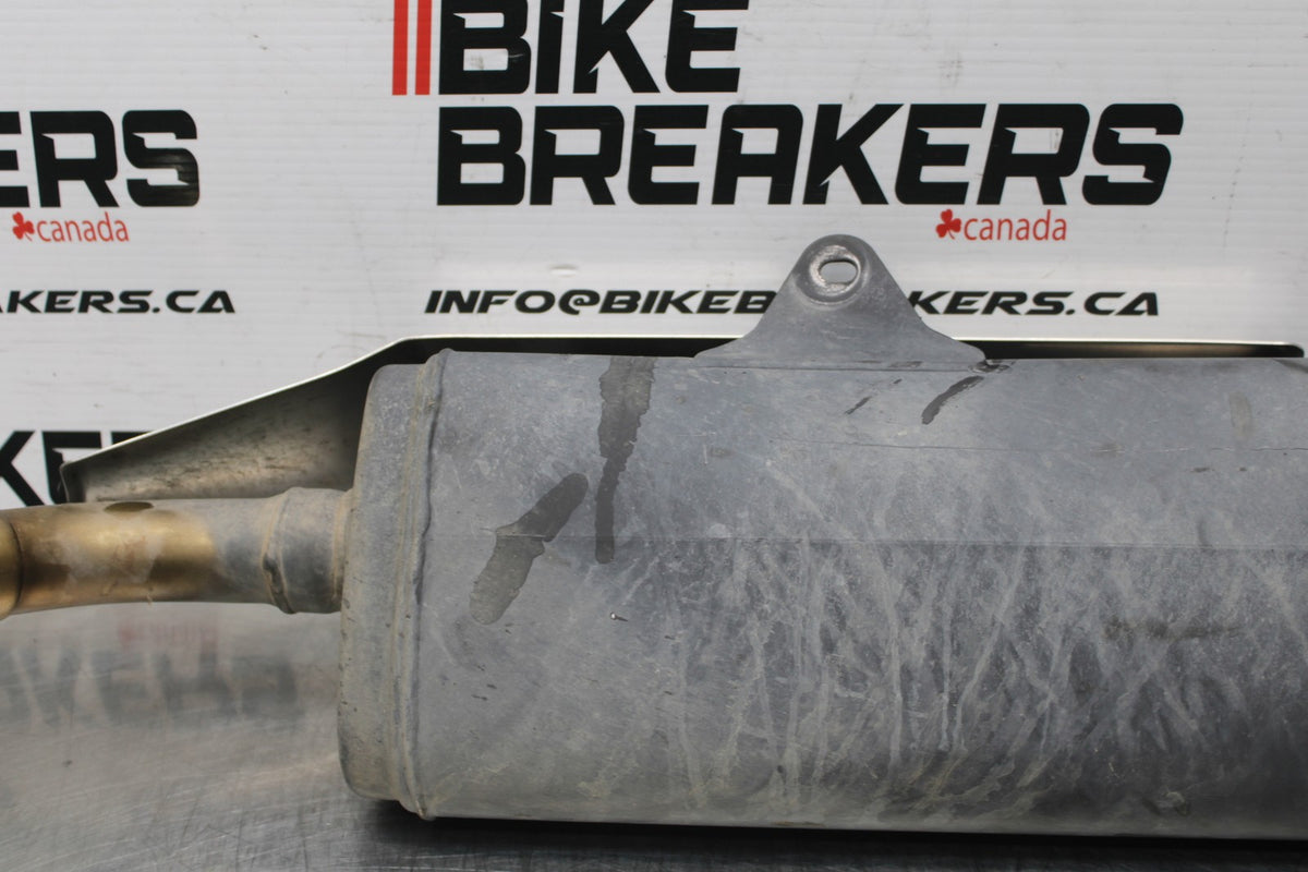 17-24 SUZUKI SV650 EXHAUST PIPE MUFFLER SLIP ON CAN SILENCER BB829