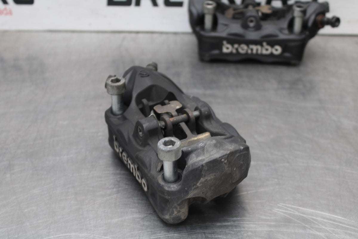 22 HARLEY-DAVIDSON PAN AMERICA 1250 RIGHT LEFT FRONT BRAKE CALIPER PAIR BB910