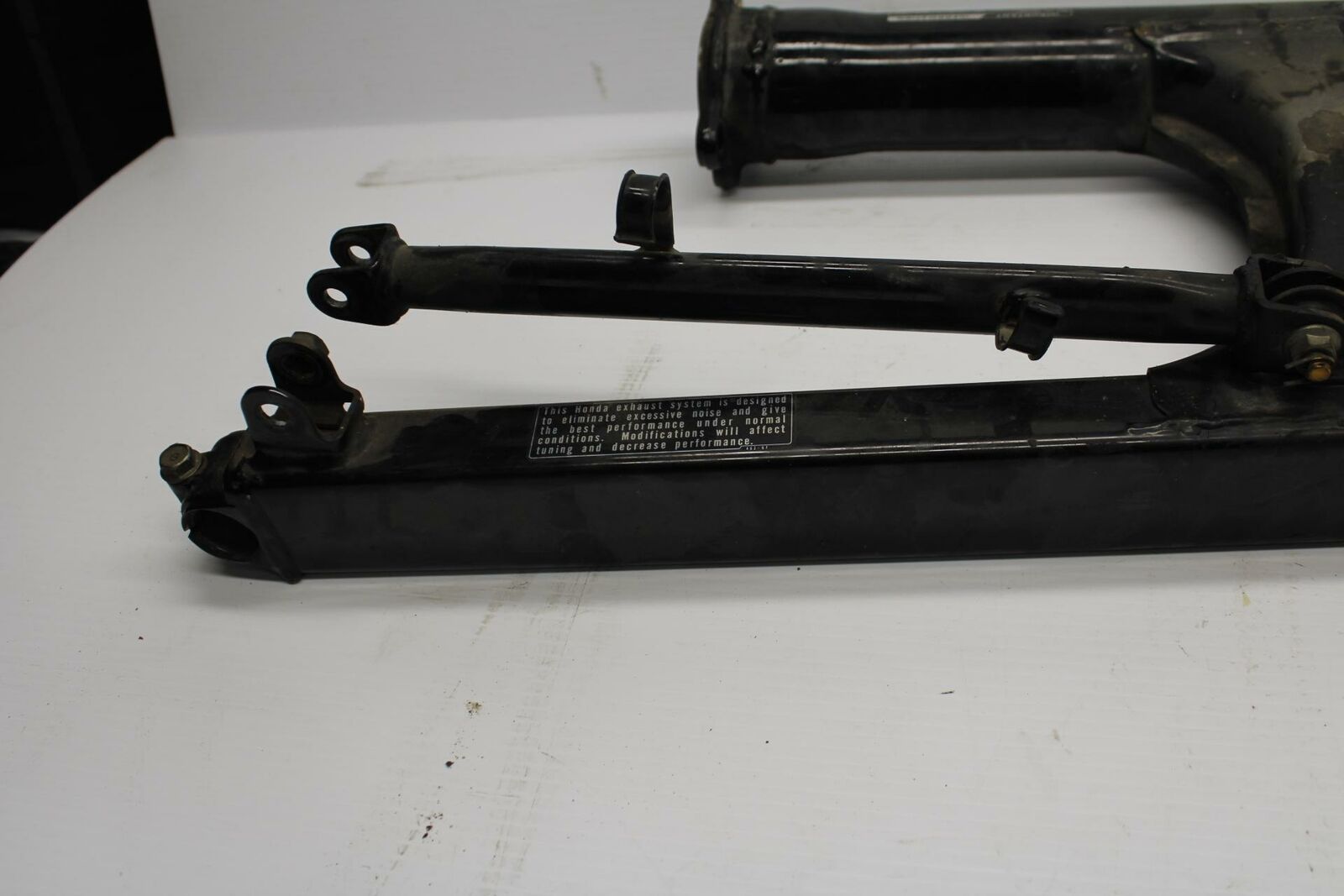 83-86 HONDA V65 MAGNA REAR SWINGARM SUSPENSION ARM BB236