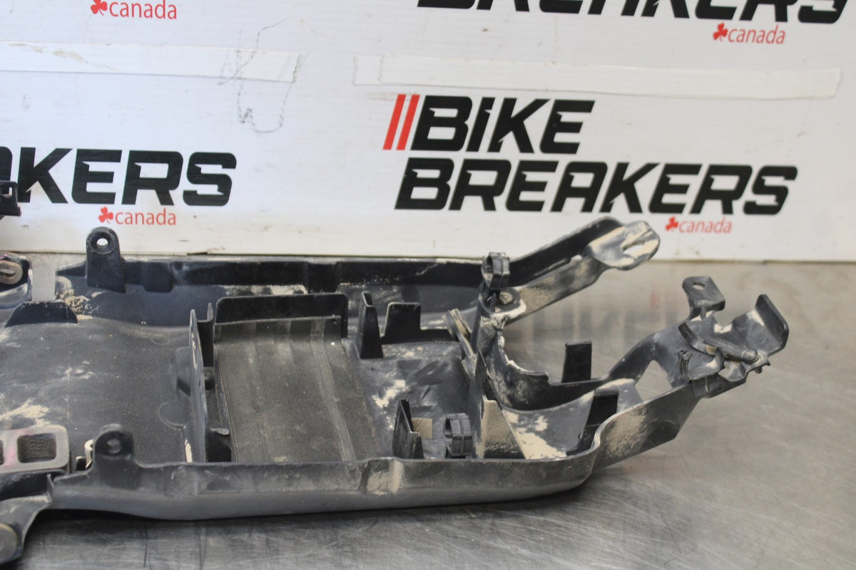 22 KAWASAKI NINJA ZX6R ZX636 ABS 40TH ANNIVERSARY EDITION REAR BACK TAIL BB911