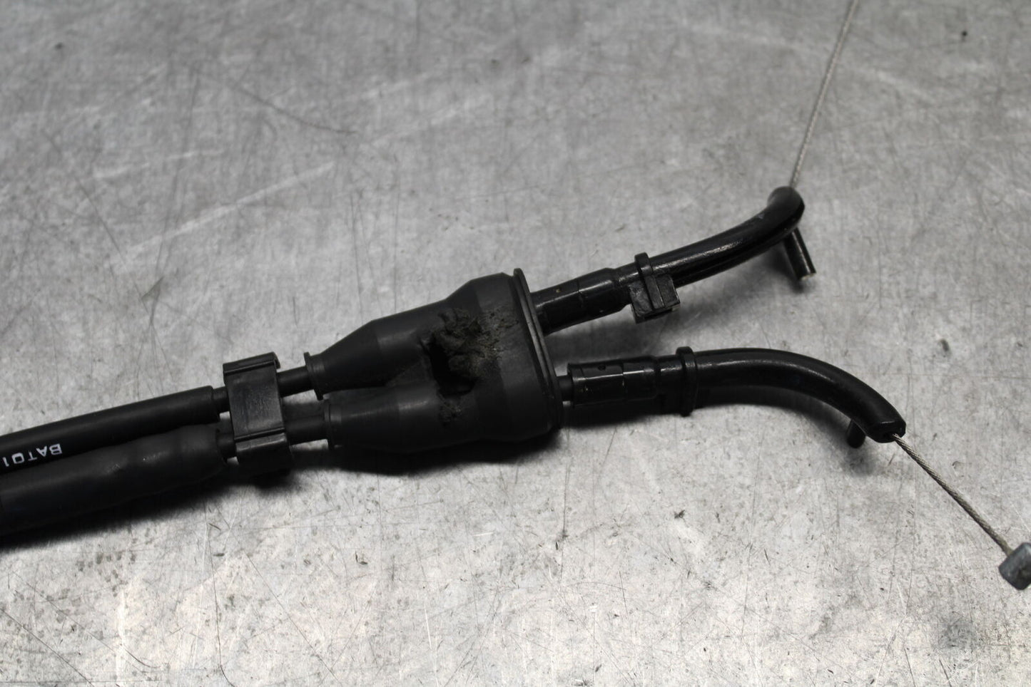 21-24 YAMAHA MT-07 THROTTLE CABLES LINES BB662