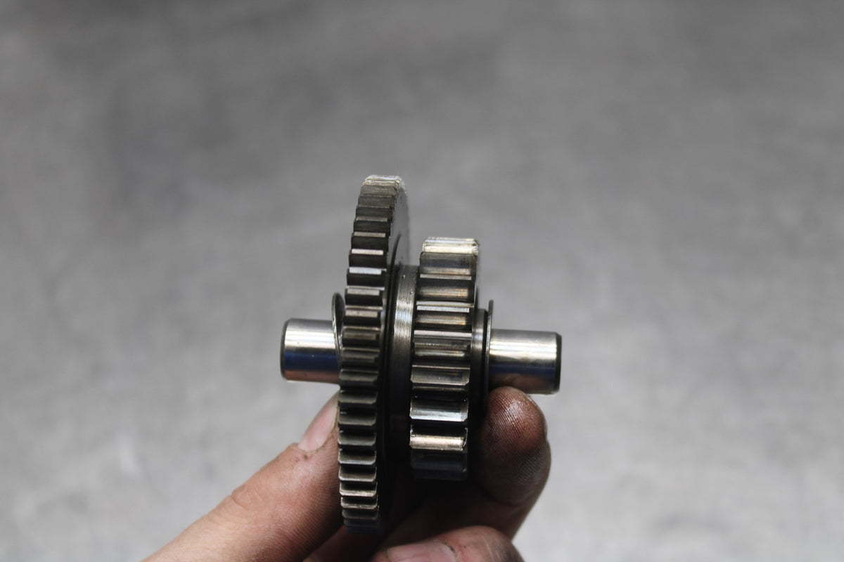 77 SUZUKI GS750 ENGINE MOTOR IDLER IDLING GEAR BB779
