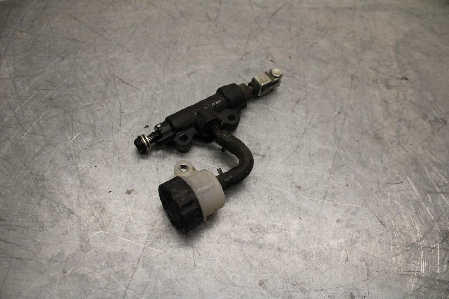 11-15 KAWASAKI ZX1000R REAR BACK BRAKE MASTER CYLINDER W RESERVOIR BB445