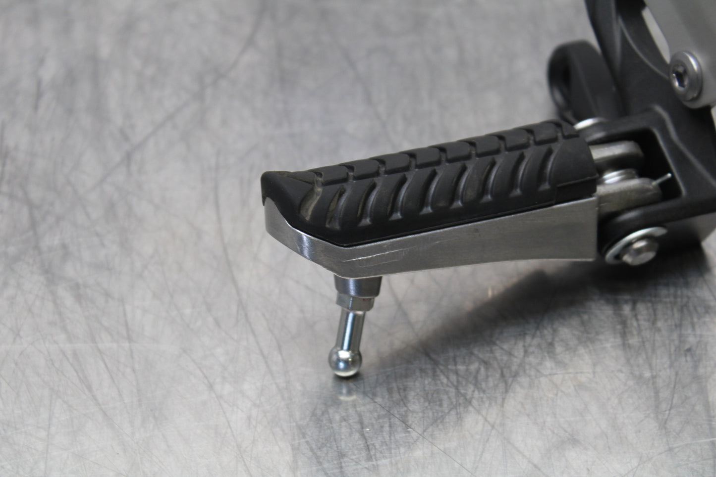 23-24 KAWASAKI NINJA ZX14R NEW!!! LEFT REARSET REAR SET DRIVER FOOT PEG BB153