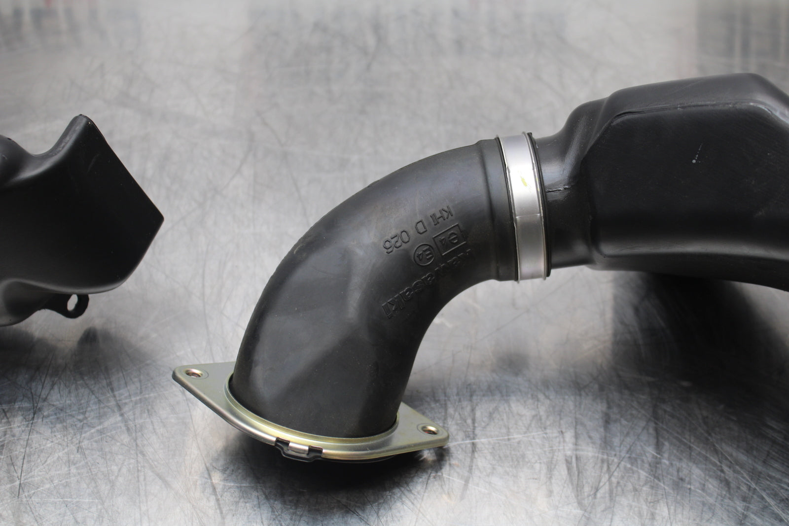 23-24 KAWASAKI NINJA ZX14R NEW!! RIGHT LEFT AIR INTAKE DUCTS BB153