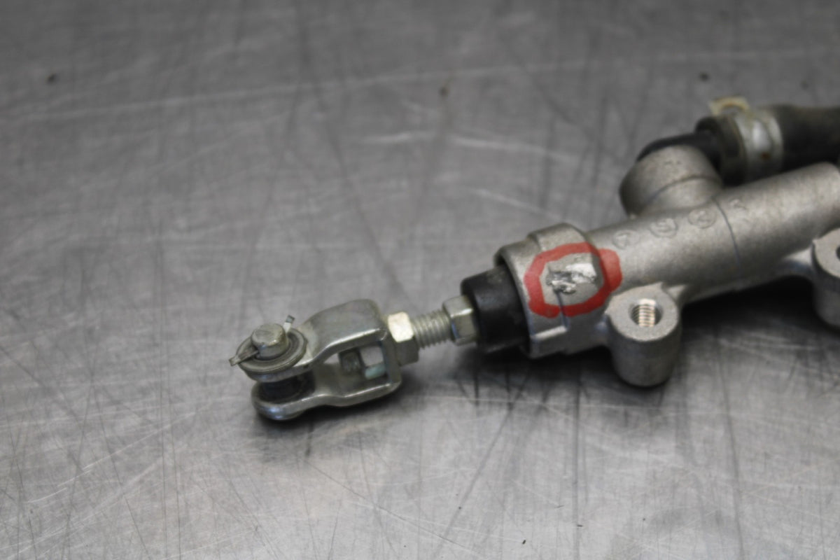08 KAWASAKI VULCAN 1600 VN1600D NOMAD REAR BACK BRAKE MASTER CYLINDER BB904