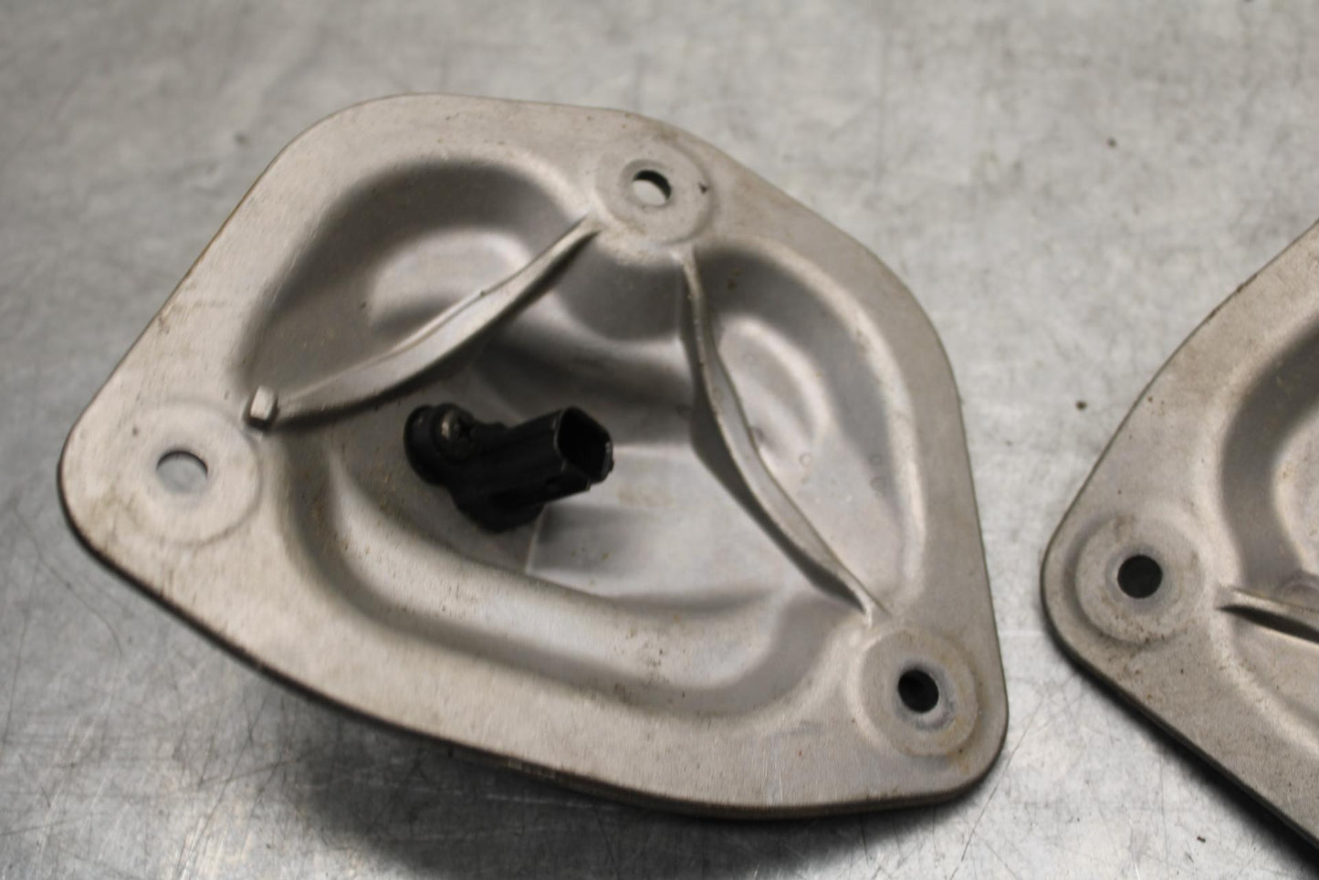 2012 Kawasaki Ninja ZX14R ZX1400E AIRBOX AIR INTAKE FILTER COVER BB60