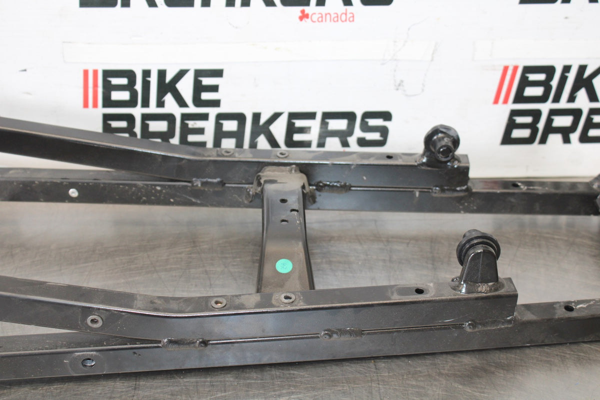 17-20 BMW S1000R REAR SUBFRAME BACK SUB FRAME BB909