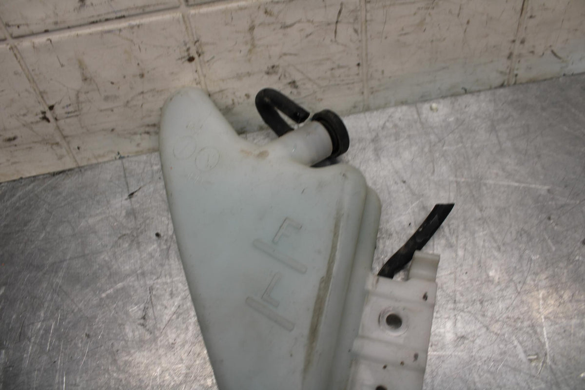 11-22 SUZUKI GSXR 600  COOLANT WATER TANK RESERVOIR BOTTLE BB485