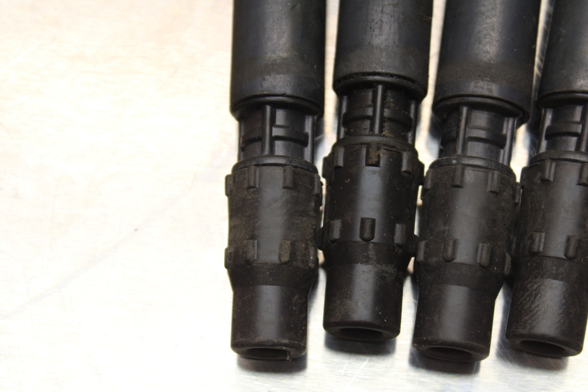01-06 HONDA CBR600F4I IGNITION COILS COIL SPARK PLUG CAPS BB567