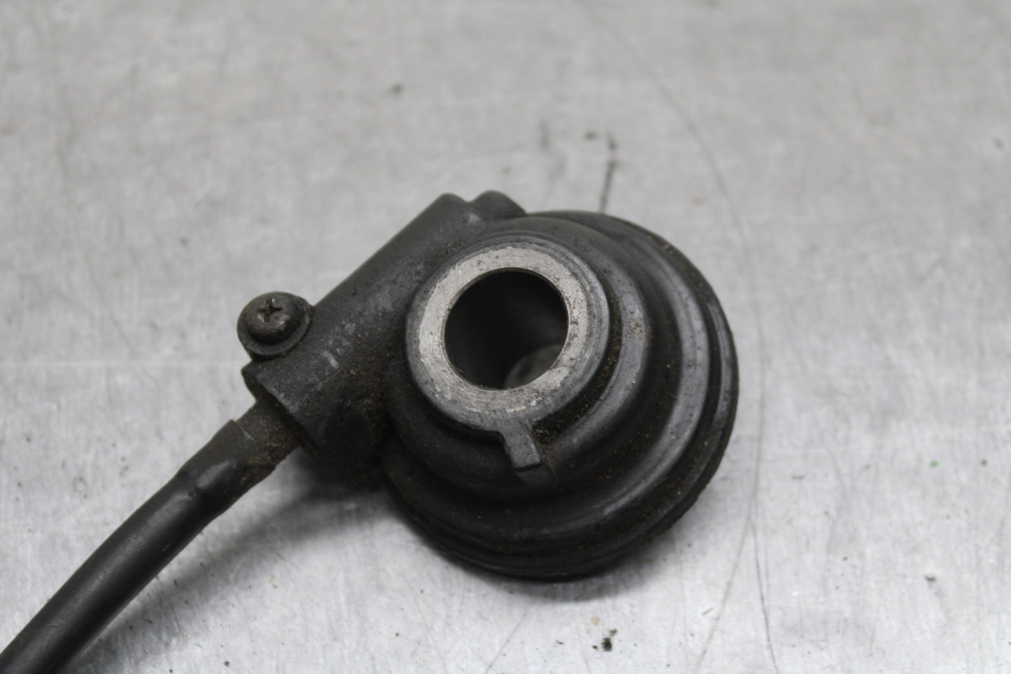 91-92 SUZUKI GSXR750 M  SPEED DRIVE GEAR HUB with CABLE BB125