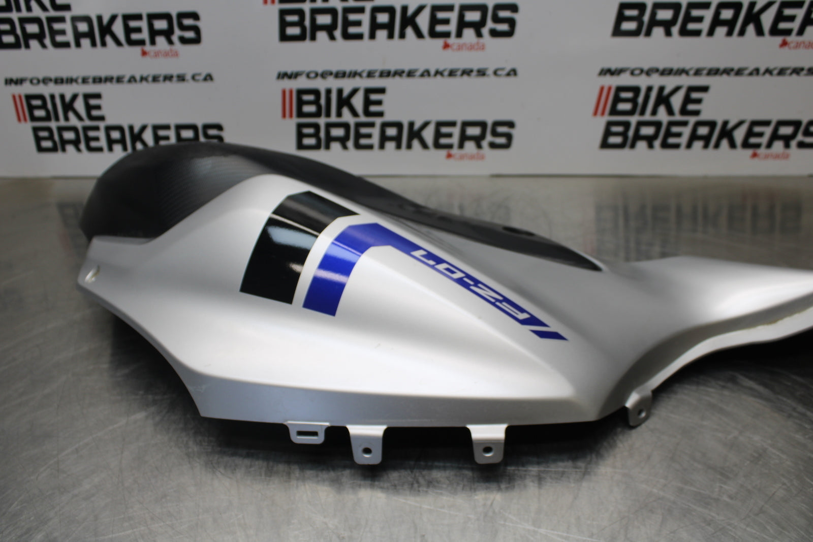 14-17 YAMAHA FZ07 RIGHT LOWER MID UPPER SIDE FAIRING COWL  BB162