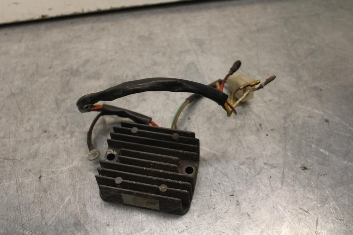 80-81 SUZUKI GS1000GL RECTIFIER VOLTAGE REGULATOR BB103