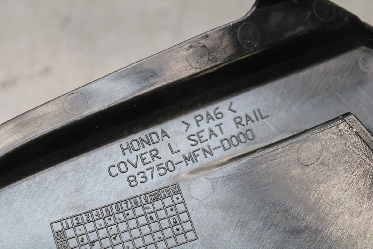 12 HONDA CB1000R RIGHT LEFT MID SIDE COVERS COWLS PANELS TRIM  BB200