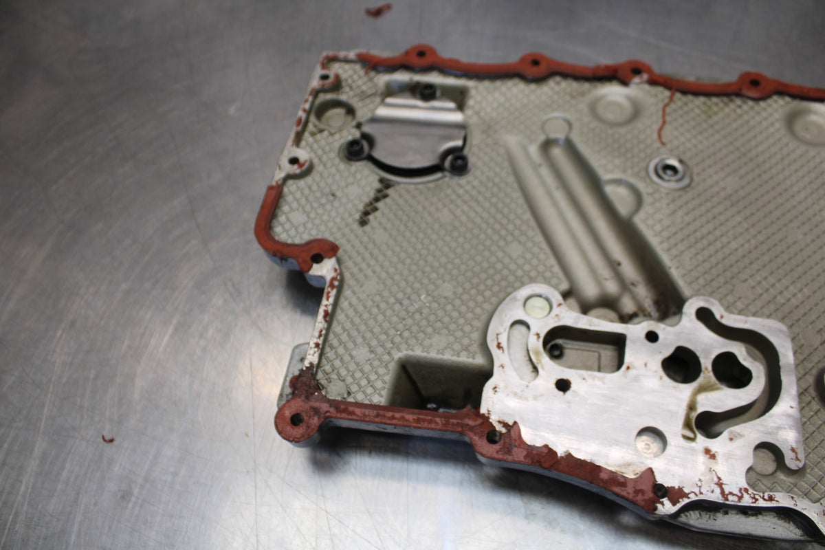 05 TRIUMPH ROCKET III ENGINE MOTOR BOTTOM OIL PAN COVER BB186