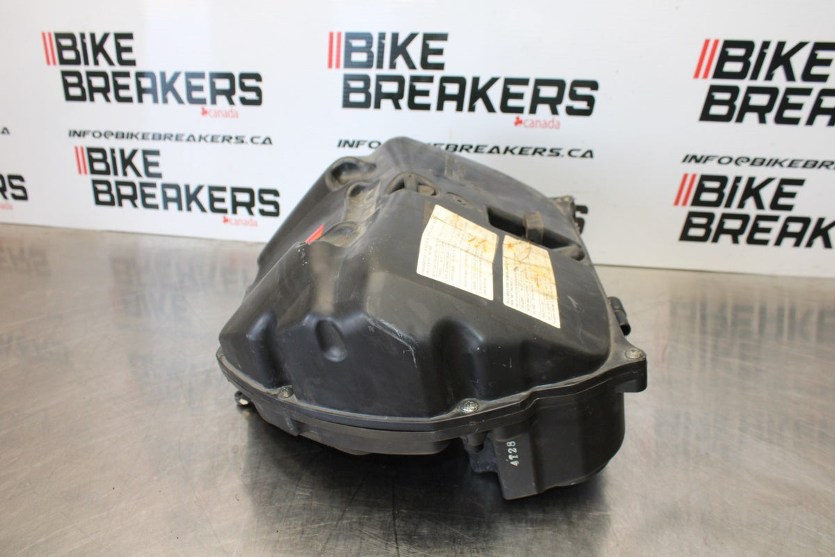 04-05 YAMAHA YZF R1 AIRBOX AIR INTAKE FILTER BOX BB173