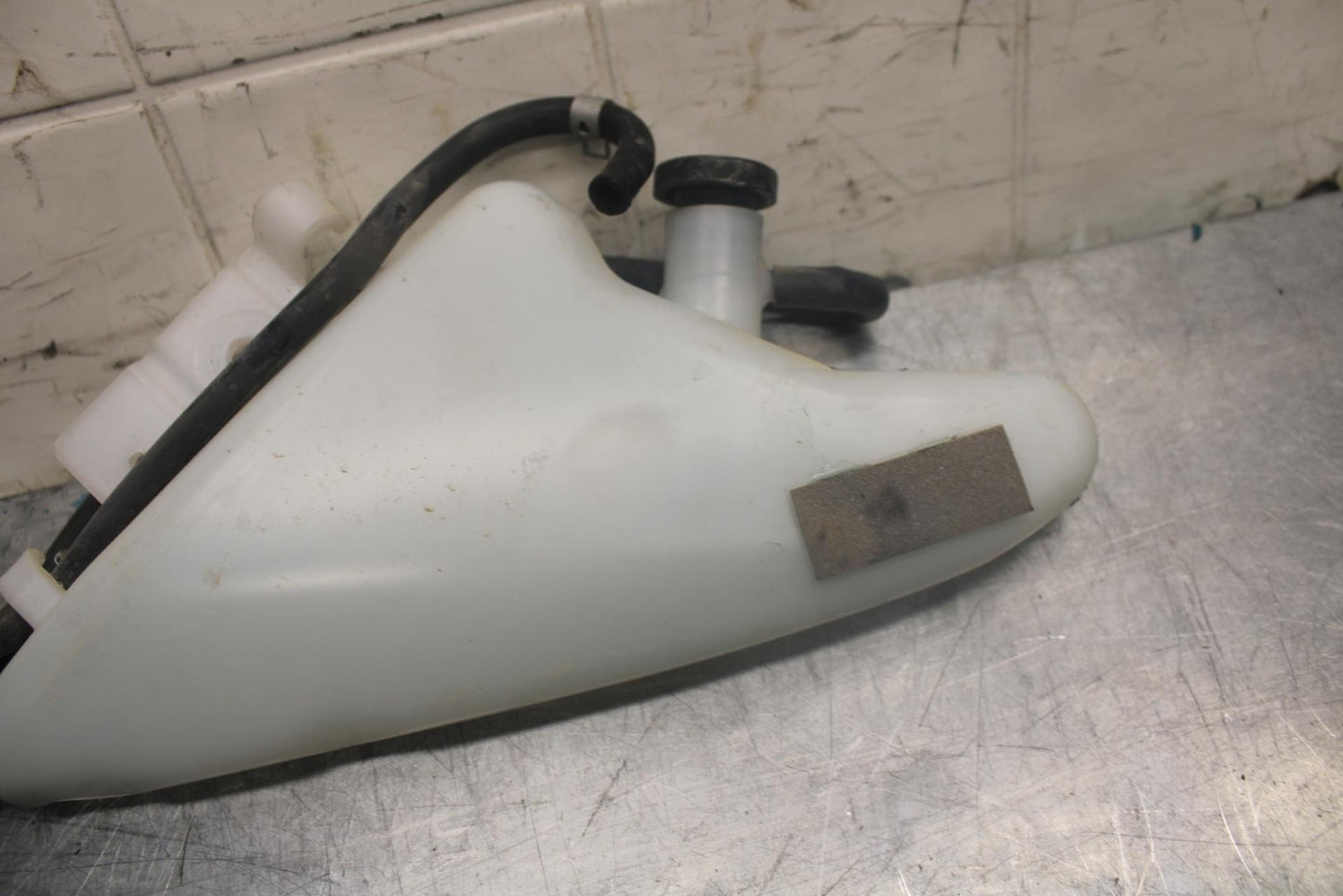 15-21 SUZUKI GSXR600 COOLANT WATER TANK RESERVOIR BOTTLE BB460
