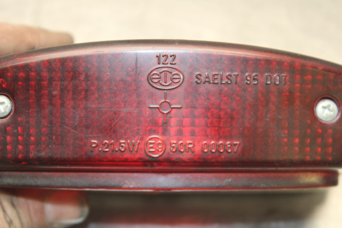 02 DUCATI MONSTER 620 REAR TAIL TAILLIGHT BACK BRAKE LIGHT BB851