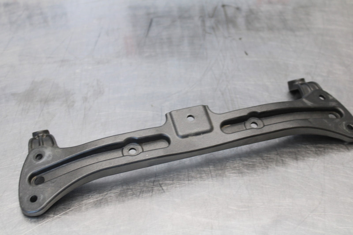 08 KAWASAKI NINJA ZX10R UPPER FAIRING MIRROR GAUGES STAY BRACKET BB902