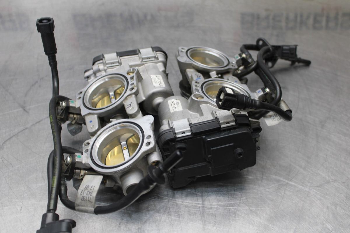 15 APRILIA RSV4 FACTORY APRC ABS MAIN FUEL INJECTORS / THROTTLE BODIES BB901