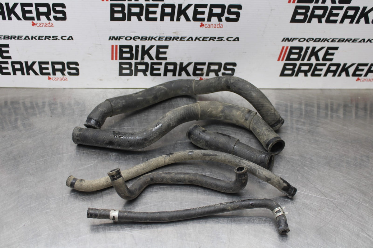 00 SUZUKI GSXR750 RADIATOR HOSES ENGINE COOLANT WATER PIPES HOSE KIT SET BB820