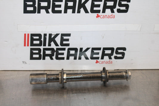 05 YAMAHA YZF R6 FRONT WHEEL RIM AXLE PIVOT BOLT BB894