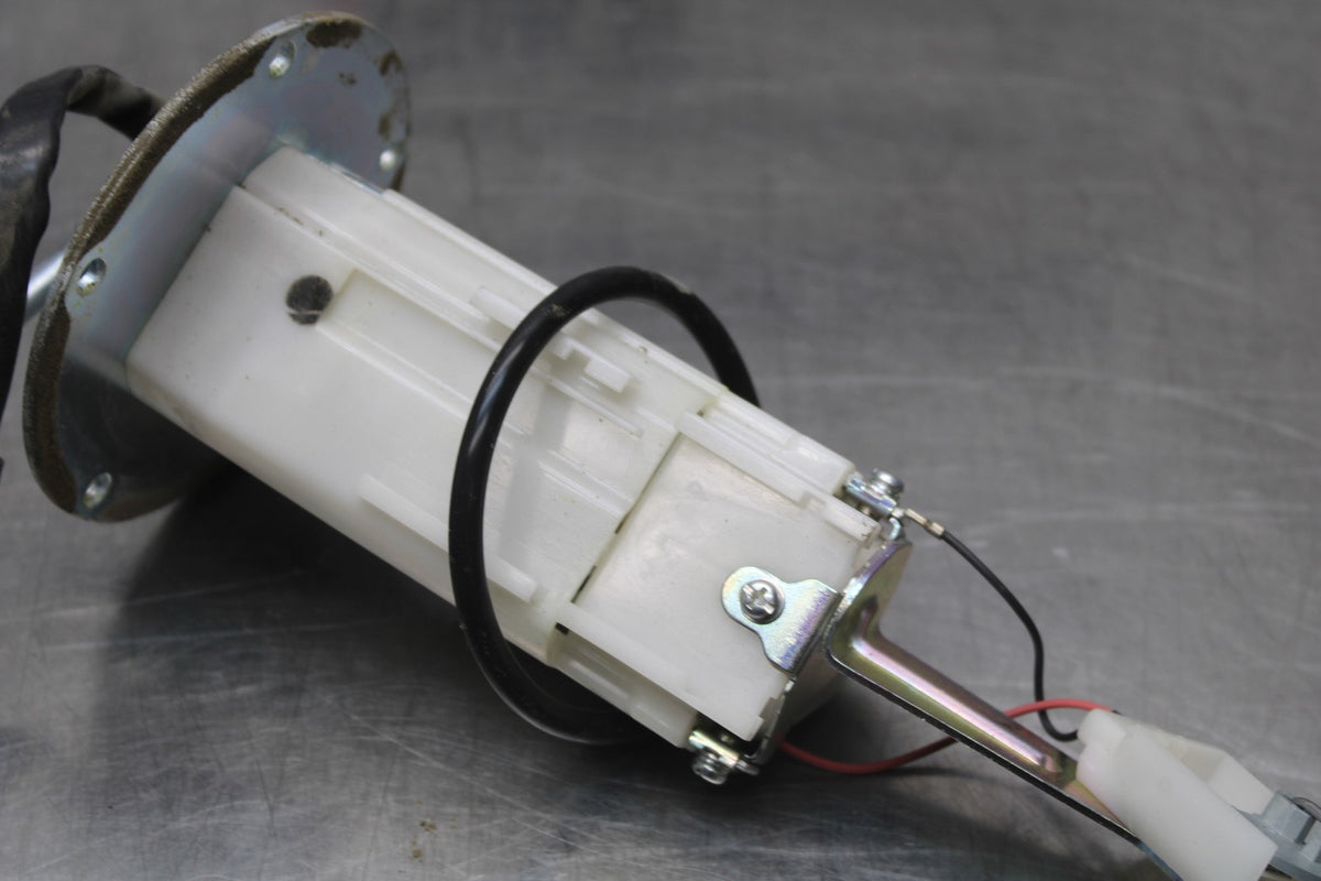 13 KAWASAKI NINJA 650 EX650F ABS FUEL PUMP GAS PETROL SENDER UNIT BB828