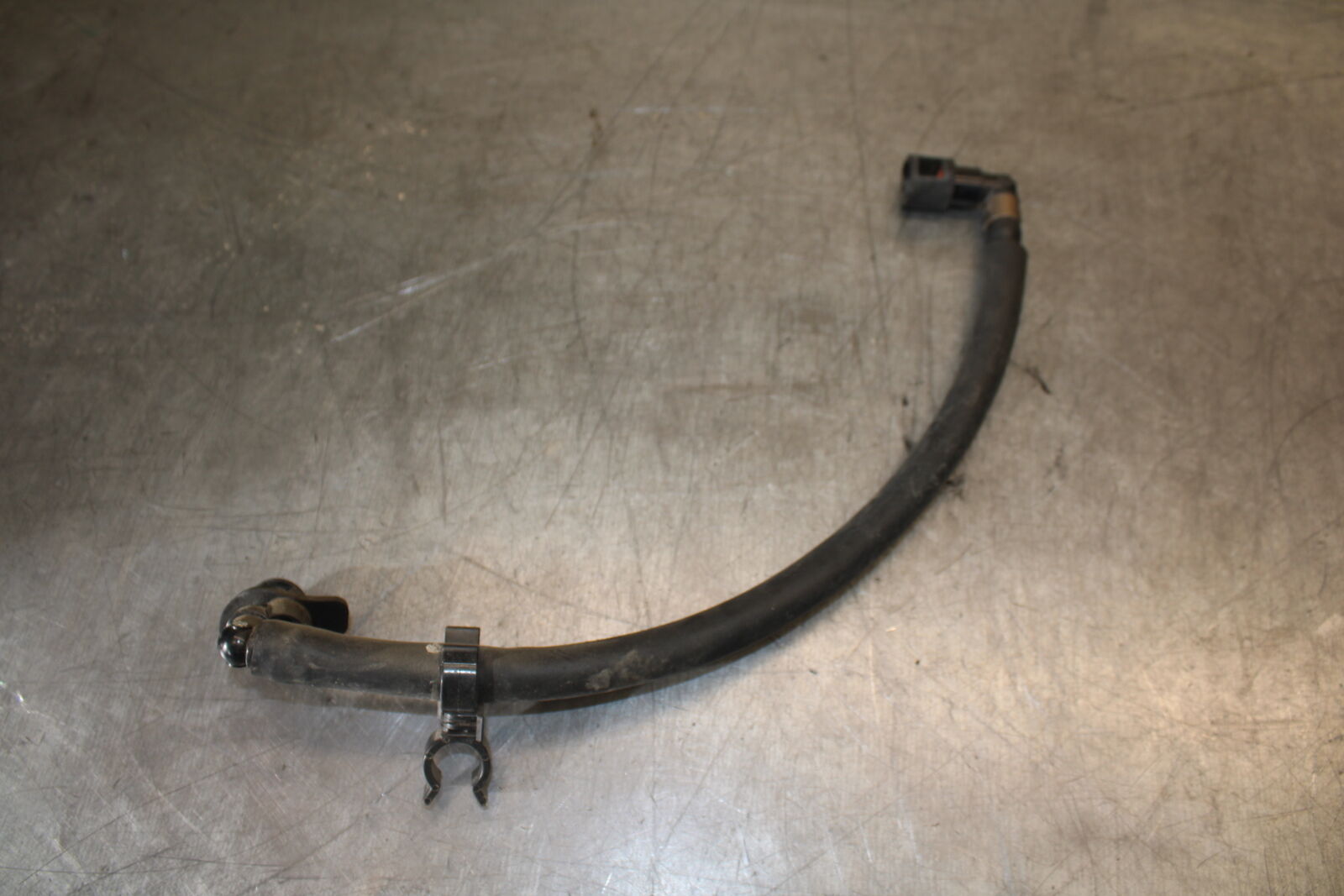 13-15 HONDA CBR500R FUEL HOSE GAS LINE TUBE PIPE BB704