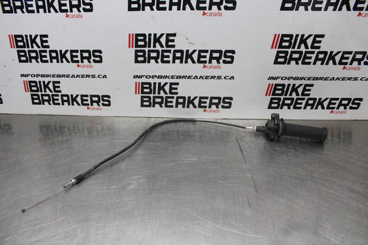 02 DUCATI MONSTER 620 RIGHT THROTTLE GRIP BB851