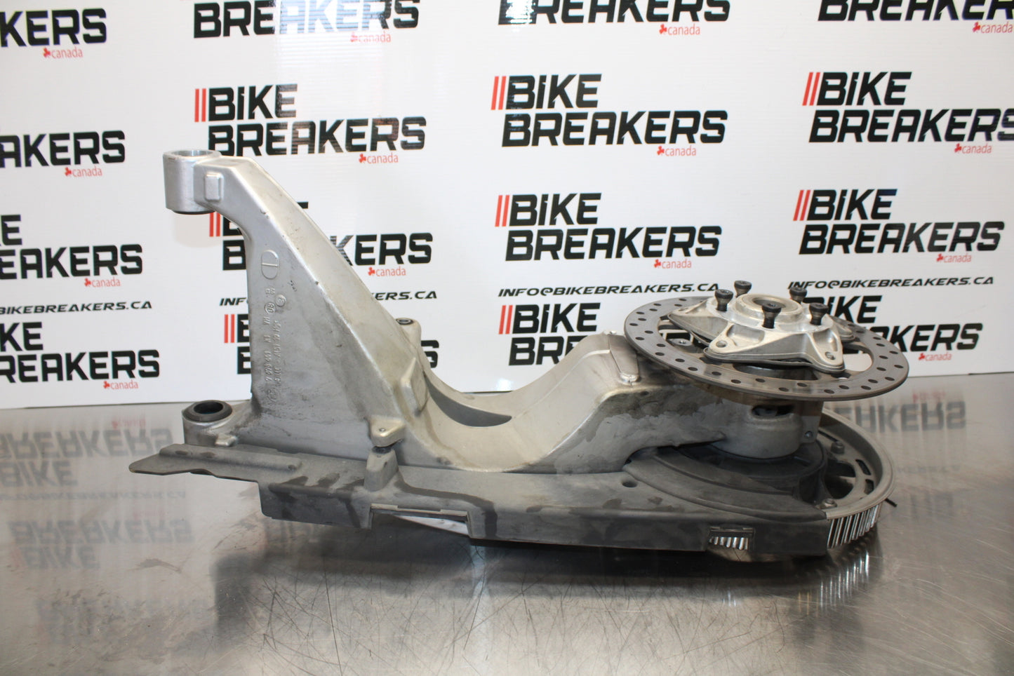 06-12 BMW F800ST REAR SWINGARM BACK SUSPENSION SWING ARM BB144