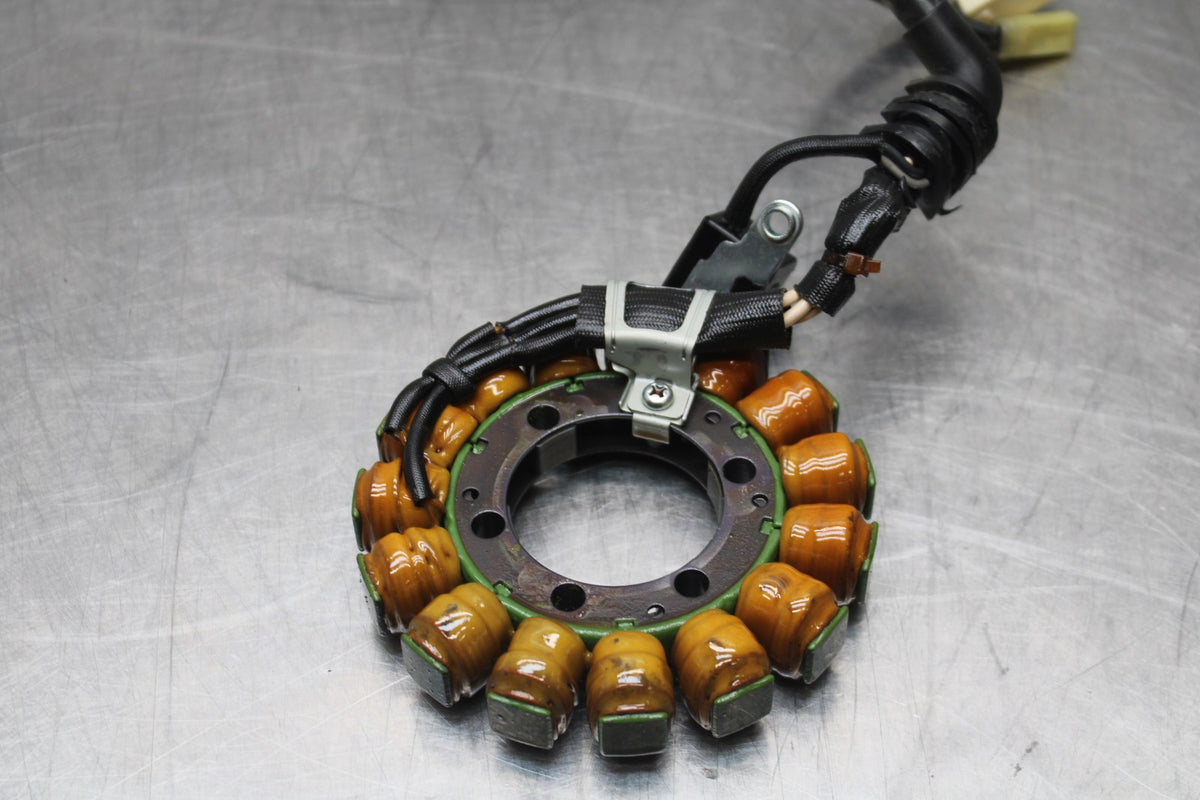 18 YAMAHA YZF R1  STATOR GENERATOR ALTERNATOR MAGNETO BB838