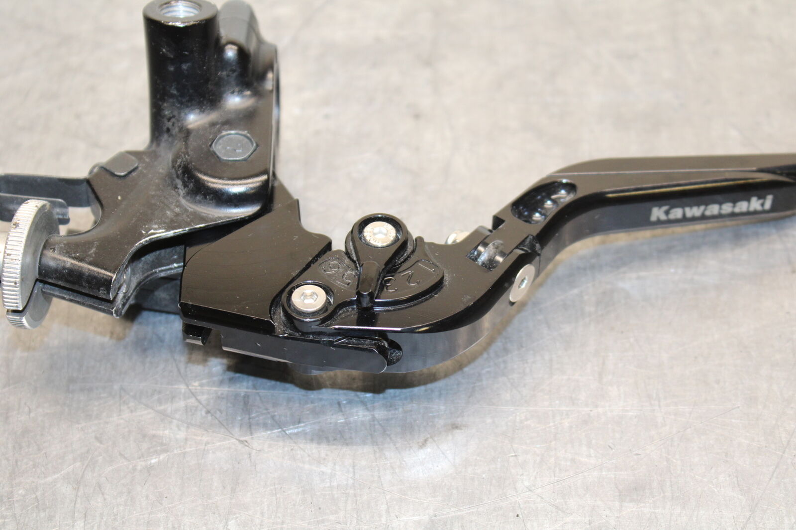 12-13 KAWASAKI Z1000 CLUTCH PERCH MOUNT WITH LEVER  BB743