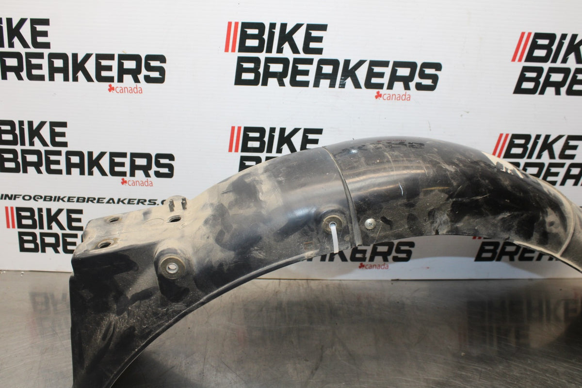 77 SUZUKI GS750 REAR BACK FENDER MUD GUARD BB779