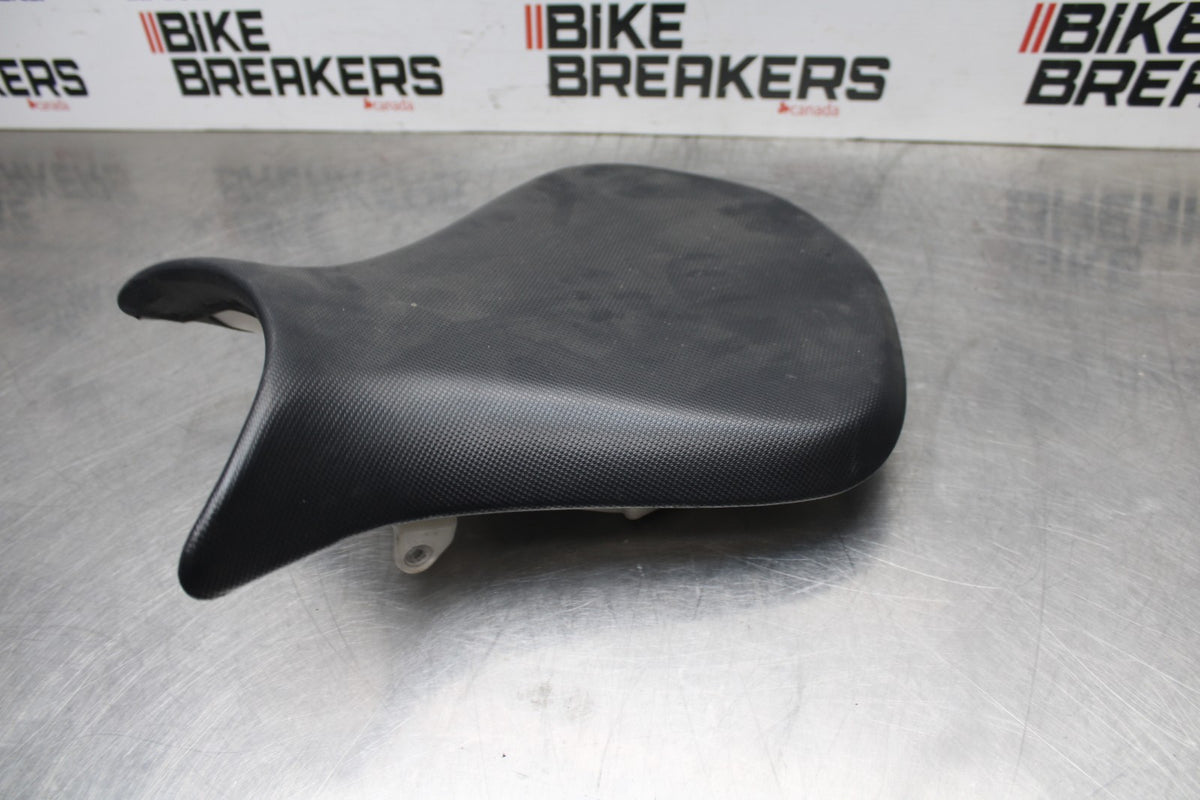 07-08 KAWASAKI NINJA ZX6R FRONT DRIVERS SEAT PAD SADDLE  BB855