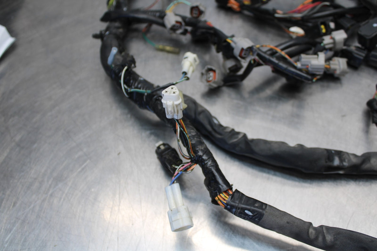 08-10 SUZUKI GSXR 600 MAIN ENGINE WIRING HARNESS MOTOR WIRE LOOM BB92