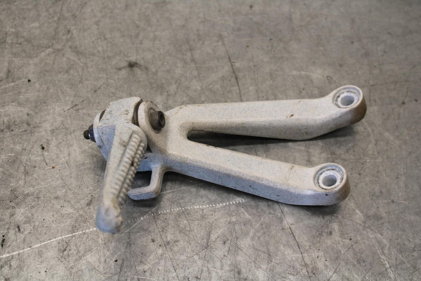 1998 Yamaha YZF R1 RIGHT LEFT REARSETS REAR SET DRIVER FOOT PEGS  BB53