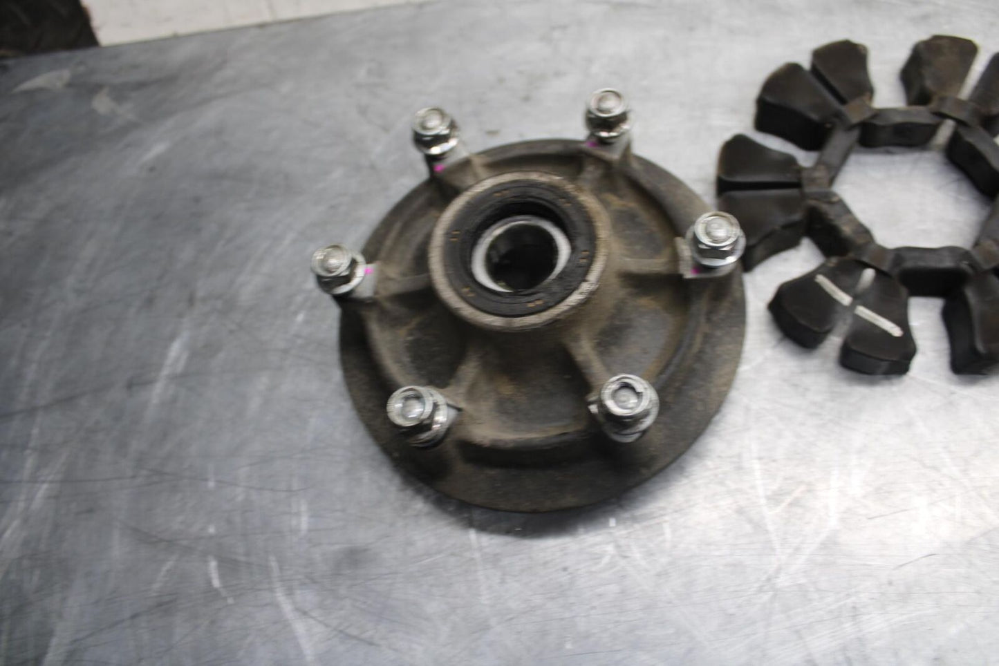 2013 Kawasaki Ninja 300 EX300B ABS REAR HUB SHOCK DAMPERS CUSH ABSORBERS BB518