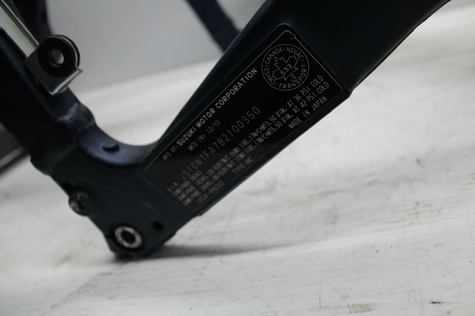 11-19 SUZUKI GSXR600 FRAME CHASSIS 41100-15J00-YAP BB294
